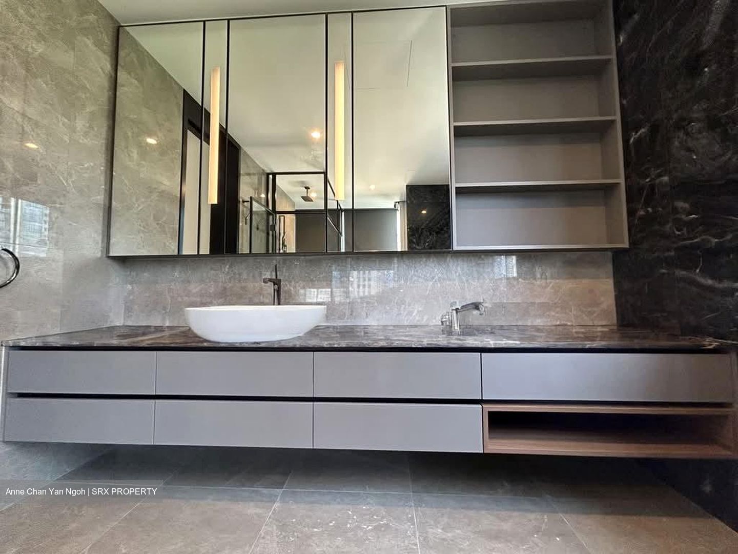 Boulevard 88 (D10), Apartment #576291341